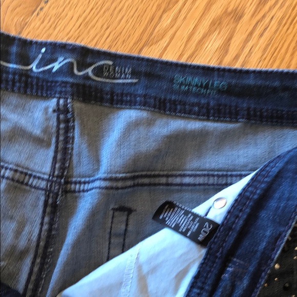 INC International Concepts Women's Blue Jeans - Picture 5 of 6